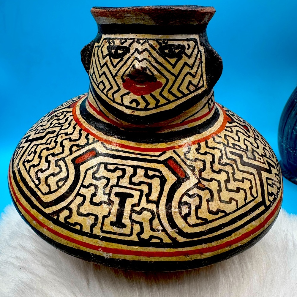 Vintage Shipibo Conibo Pottery Face Pot South American Peruvian Amazon